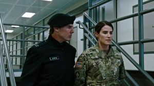 8463e570-8f4a-11e6-bad0-618488105cde_20161011_jackreachernevergoback_escape-1