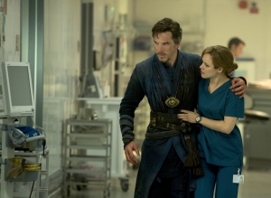 Marvel's DOCTOR STRANGE L to R: Doctor Stephen Strange (Benedict Cumberbatch) and Christine Palmer (Rachel McAdams) Photo Credit: Jay Maidment ©2016 Marvel. All Rights Reserved.